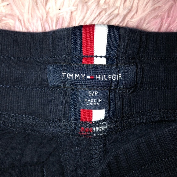Tommy Hilfiger sweatpants - Picture 3 of 6